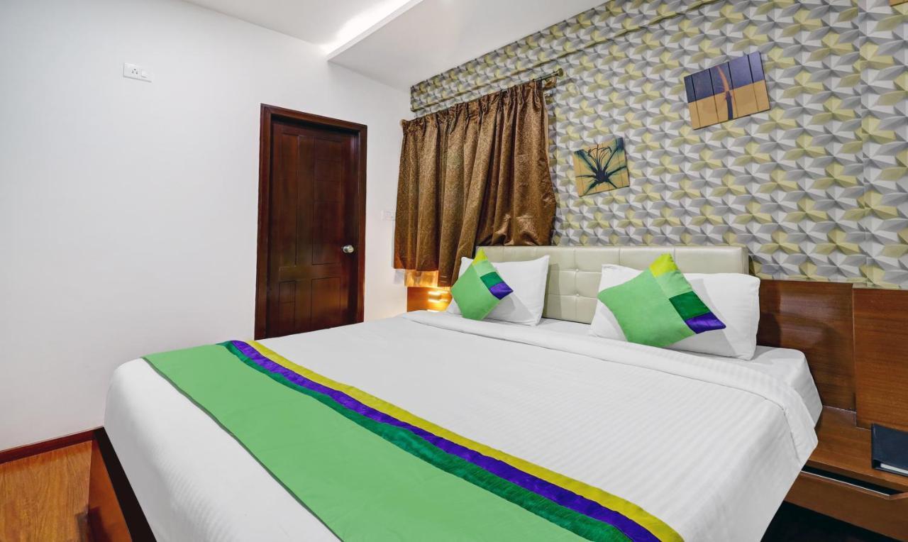 Hotel Treebo Trend The White Tree Hope Farm Junction à Bangalore Extérieur photo
