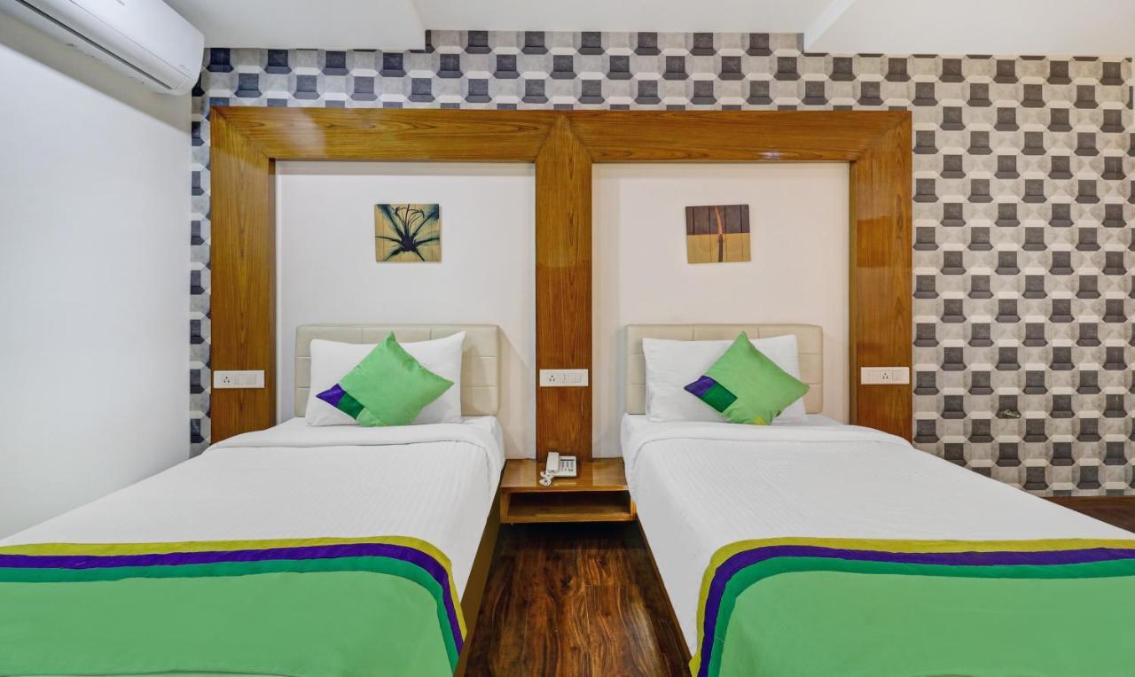 Hotel Treebo Trend The White Tree Hope Farm Junction à Bangalore Extérieur photo